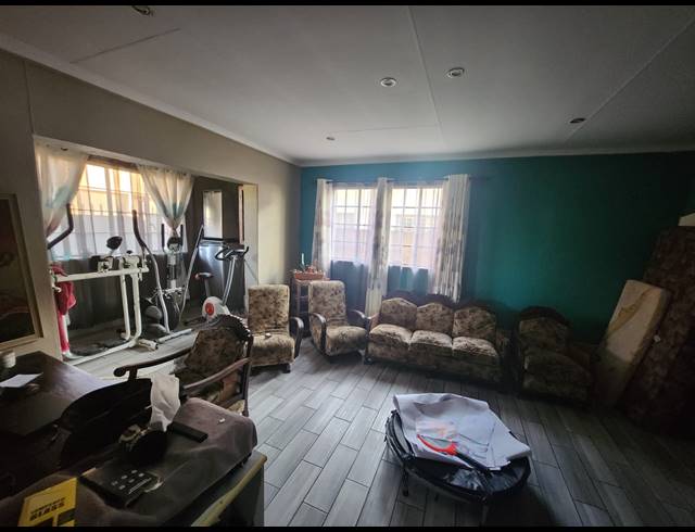 3 BEDROOM FREEHOLD FOR SALE IN BRAKPAN CENTRAL